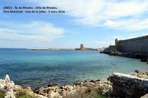 060- Rhodes ville et port d'honneur